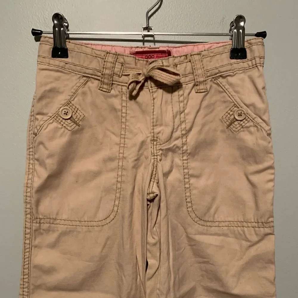 Girl's GAP Khakis